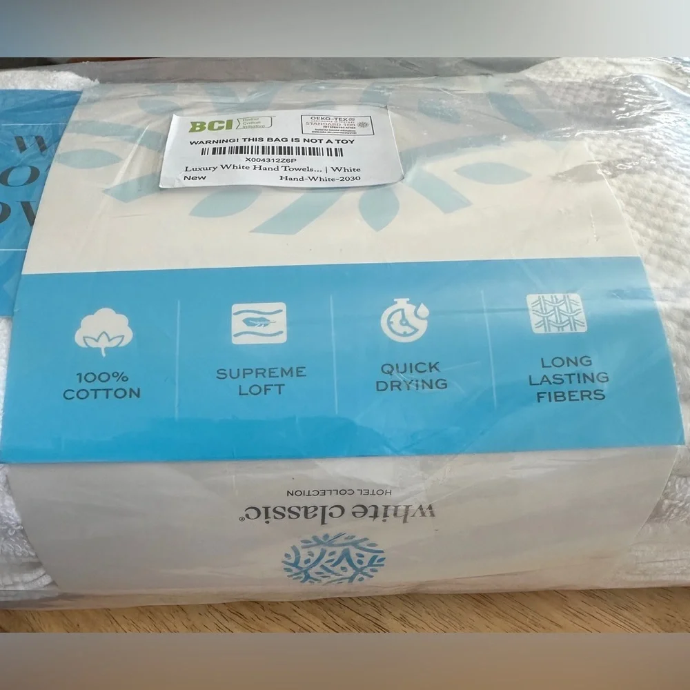New Never Used Hotel Collection Hand Towels - Set of 6, White